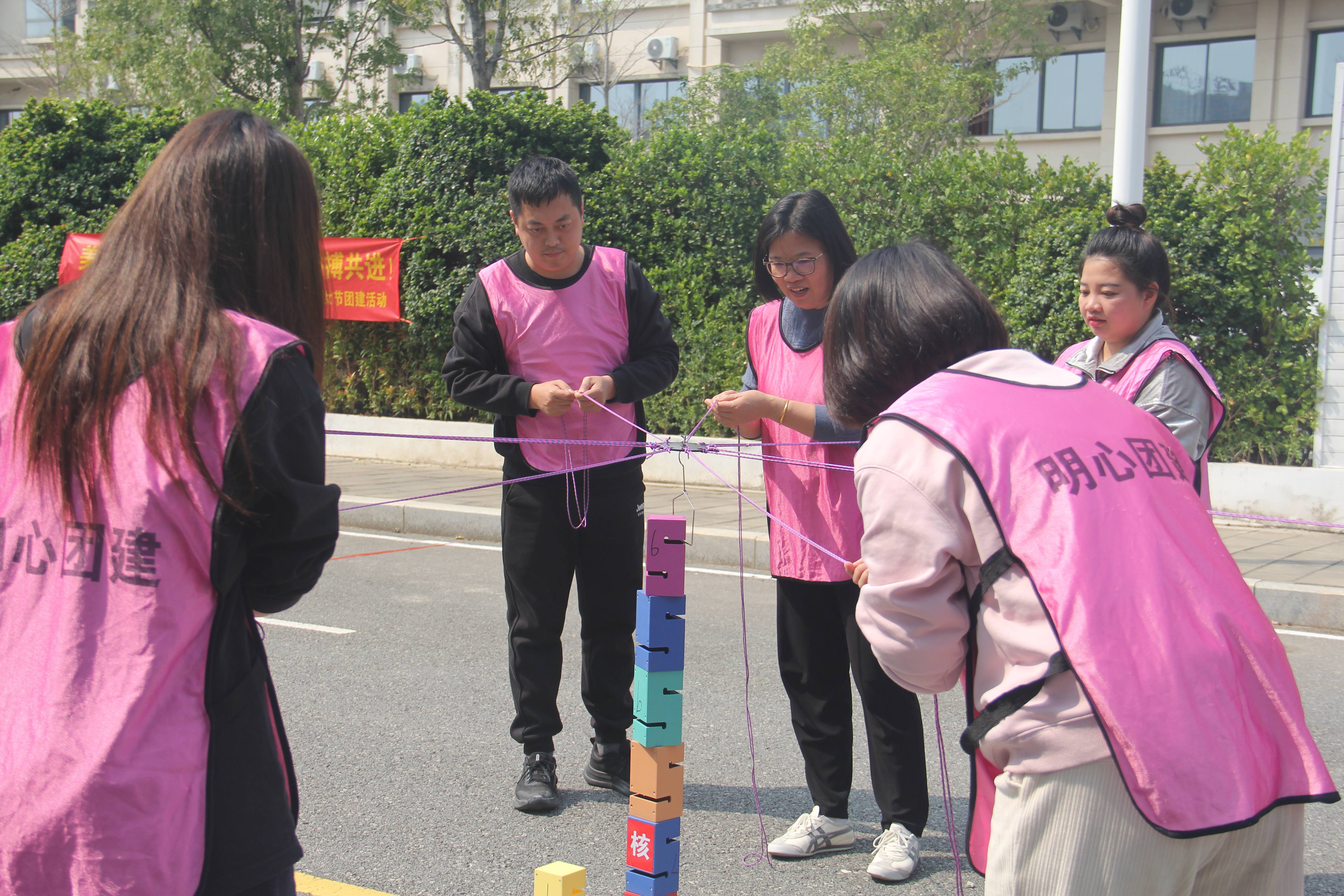 mg冰球突破奢华版(试玩)官方网站