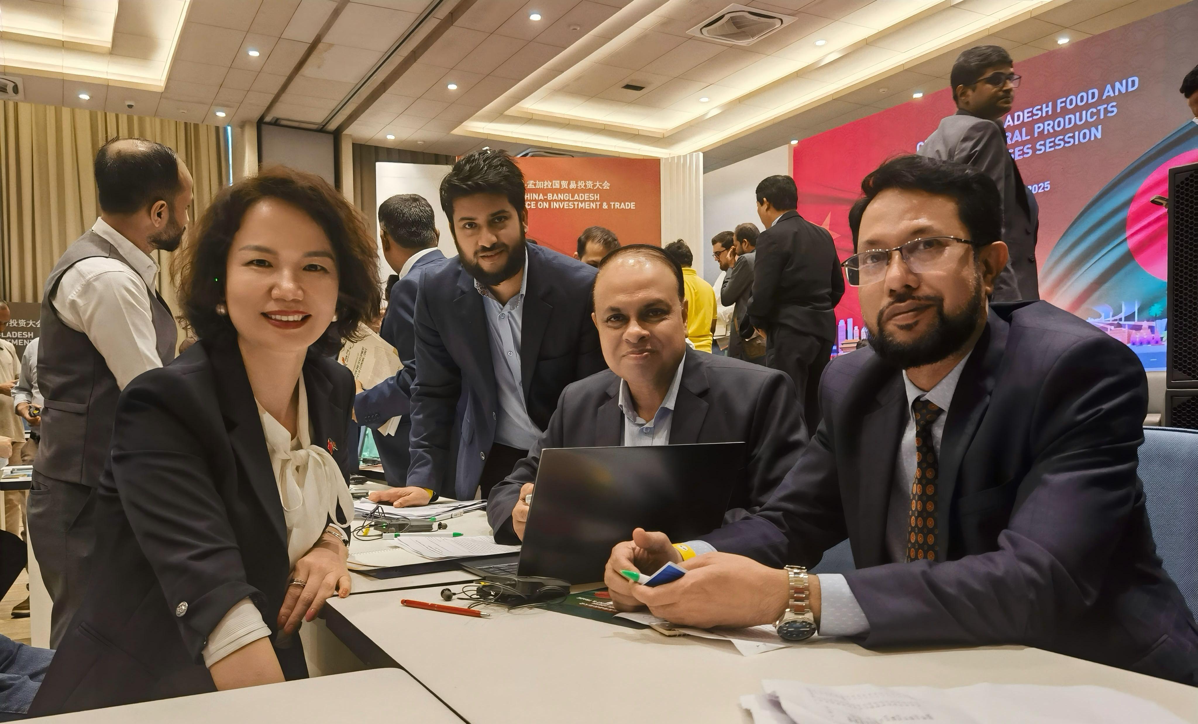 mg冰球突破奢华版(试玩)官方网站